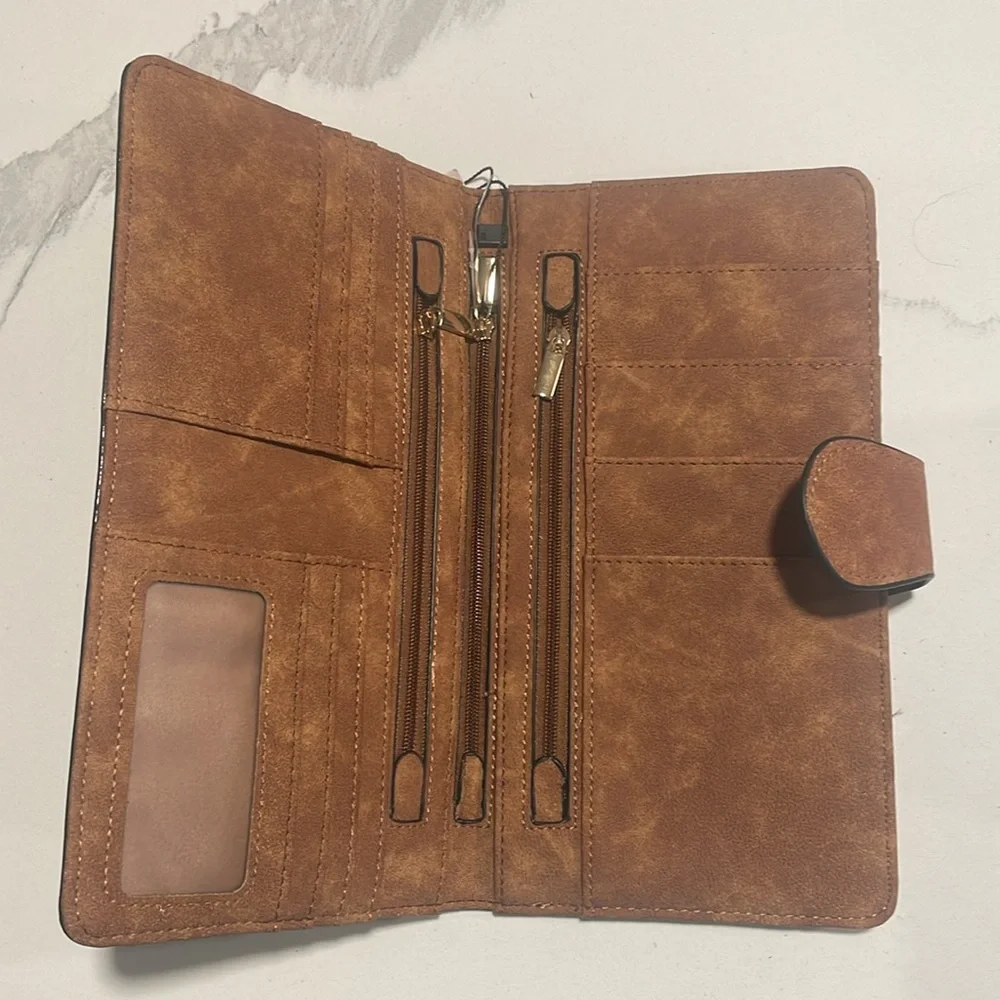 Violet Ray Wallet - Picture 2 of 3